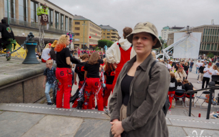 OLYMPUS DIGITAL CAMERA