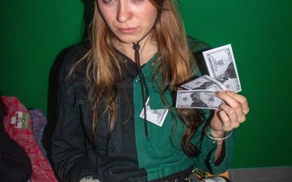 1_cheer-klara-11-1