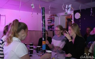1_cheer-klara-22-1